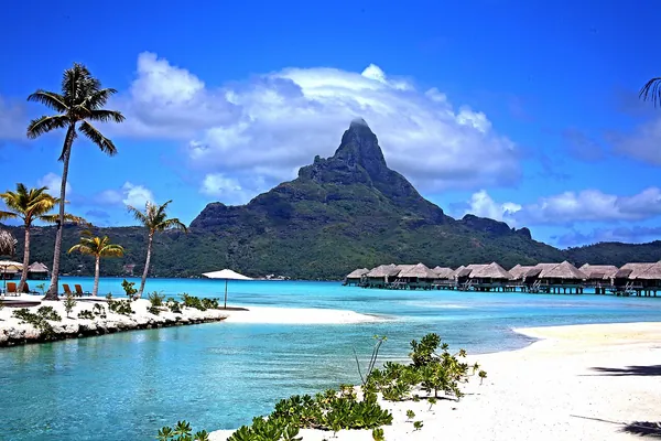 Overwater bungalows and Mount Otemanu, Bora Bora